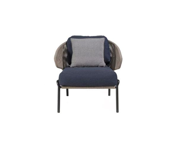Radoc Lounge chair