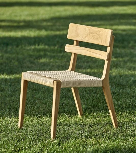 Parallel Chair
