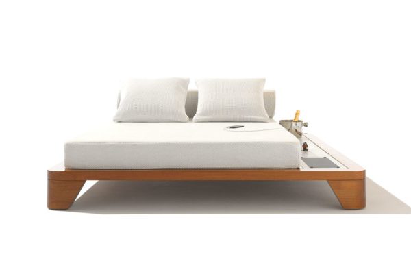GRAND BELVEDERE DAYBED
