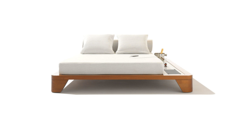 GRAND BELVEDERE DAYBED