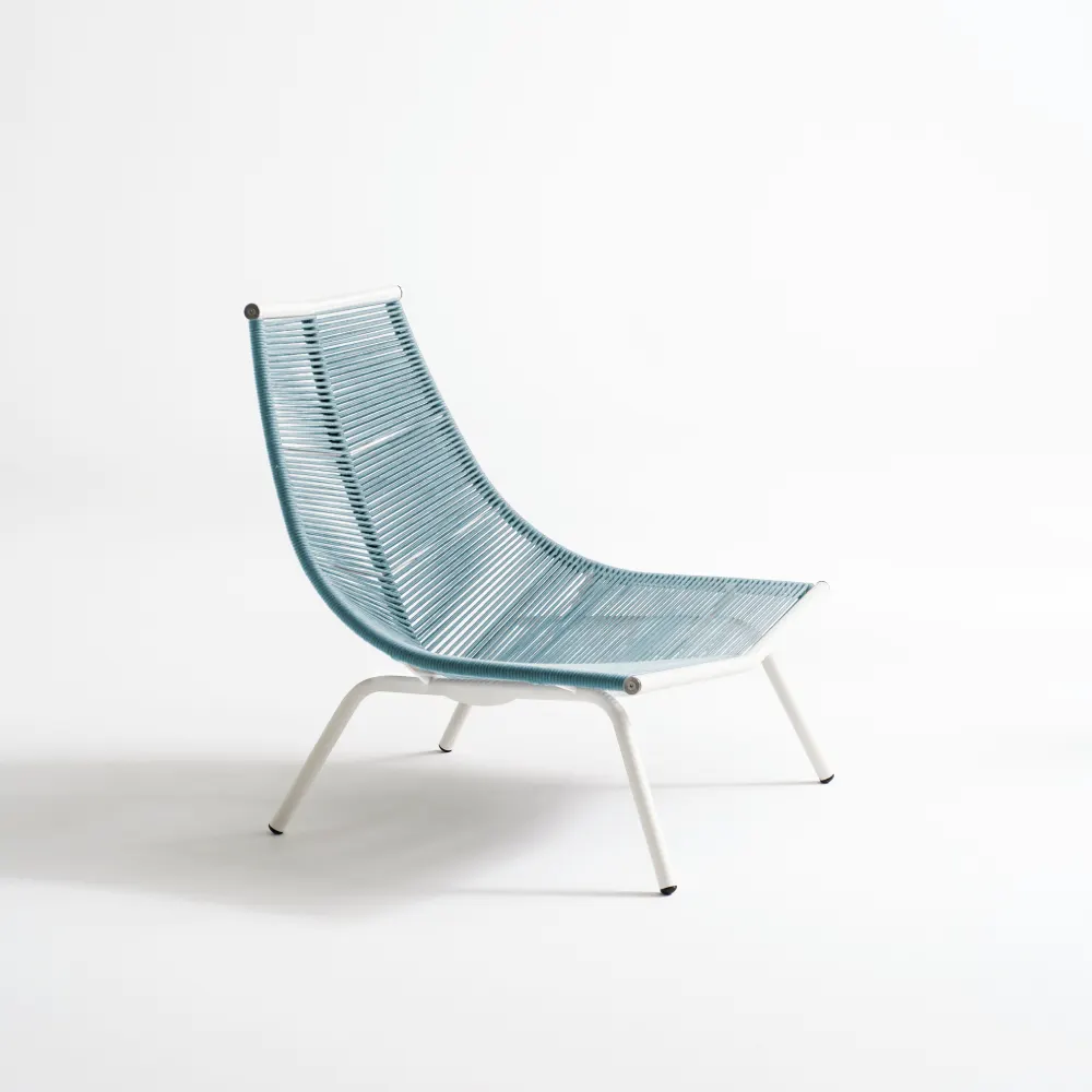 Laze 002 Lounge chair high backrest