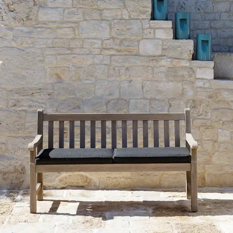 Notting Hill Bench