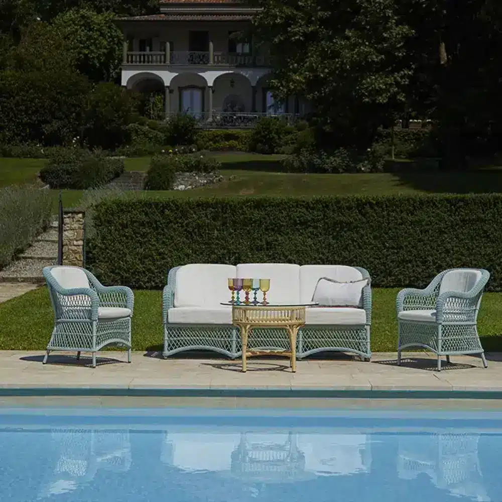 Serra F Sofa Out 6