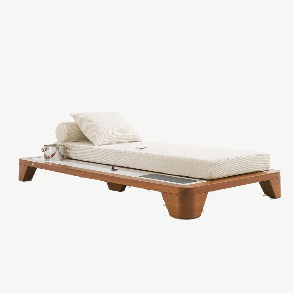 Grand Belvedere Daybed Single Edition