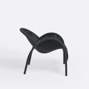 Manta Lounge Chair Out 4