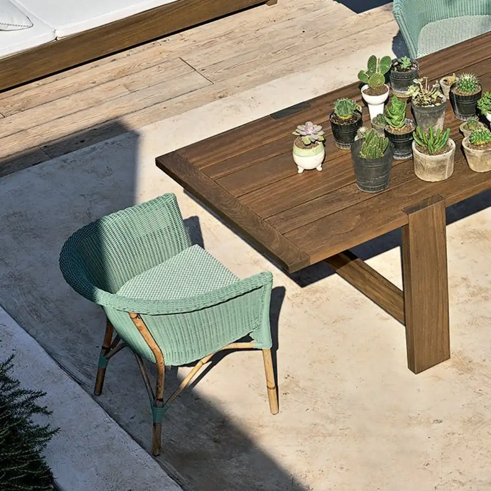 Cassis Dining Chair Out