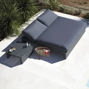 DNA Chaise lounge 1