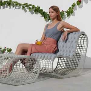 Buit Lounge chair 3