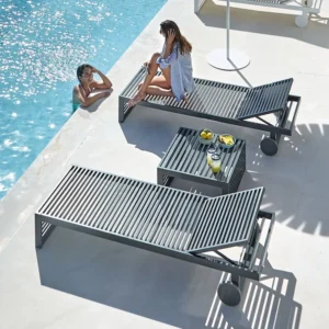 DNA Side table 1