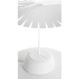 Ensombra Folding parasol and C tables 4