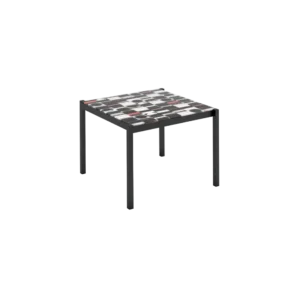 Iris Dining tables
