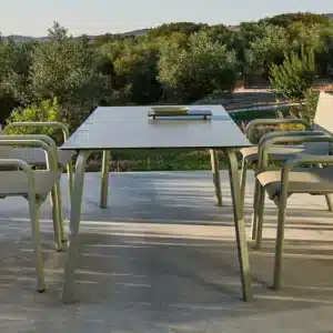 Stack Dining table 5