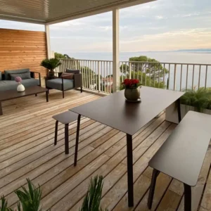 Stack Dining table 1