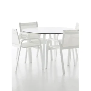 Stack Round dining table 1