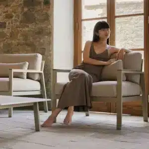 Timeless Lounge chair 1