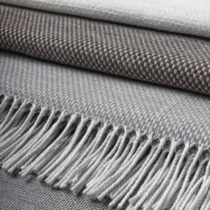 Hold Plaid Textile Complements - Image 5