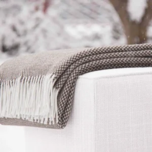 Hold Plaid Textile Complements - Image 2