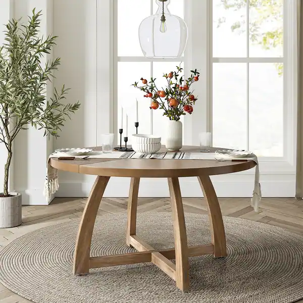 round dining table
