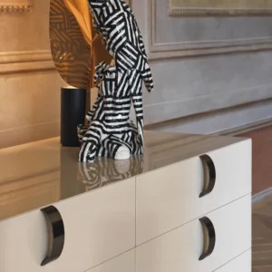 Splendor Chests Of Drawers - Image 2