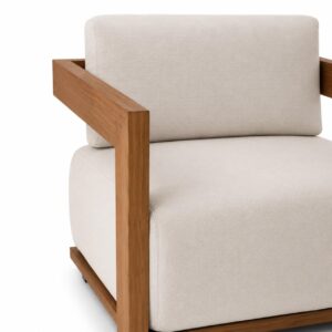 Morbido Lounge Chair by Melaaura