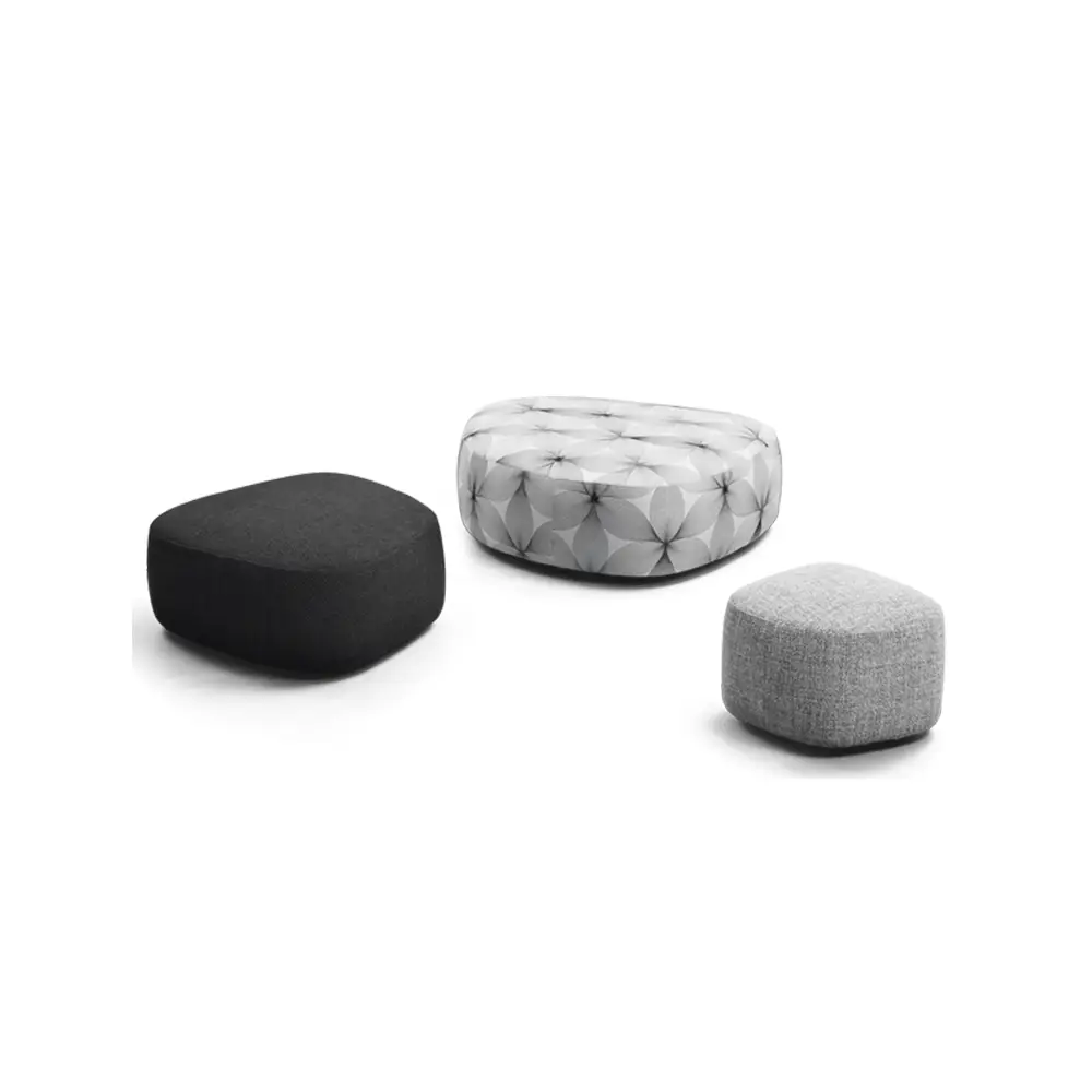 L83 Pierre Pouf - Image 1