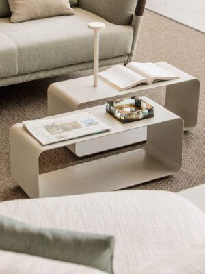 Foglio Outdoor Table - Image 4