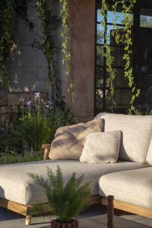 Muyu Teak Modular Middle Seat - Image 7