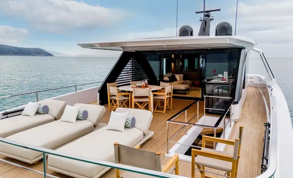 Contract - image 13