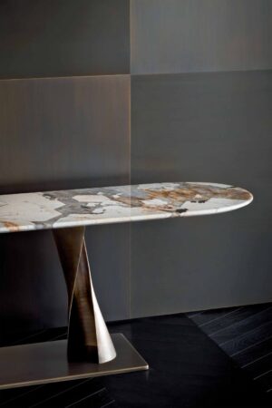 Rea Console by Rugiano