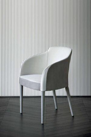 Egg Dining Chair by Rugiano