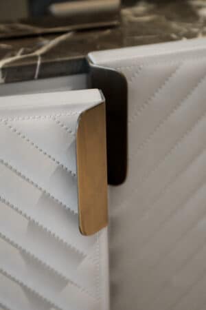 Iolanda Cabinet by Rugiano