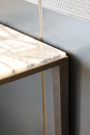 Dorotea Console by Rugiano