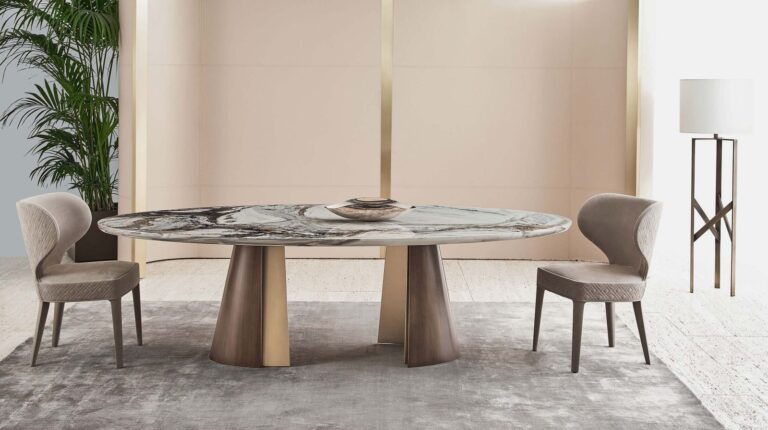 Absolute Dining Table by Rugiano
