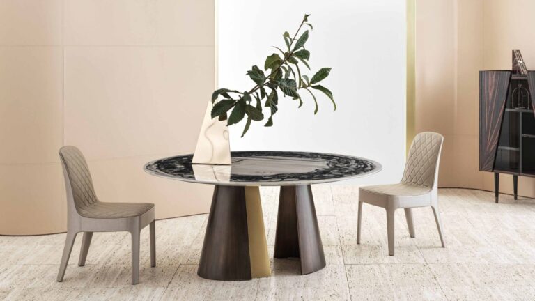 Absolute Round Dining Table by Rugiano