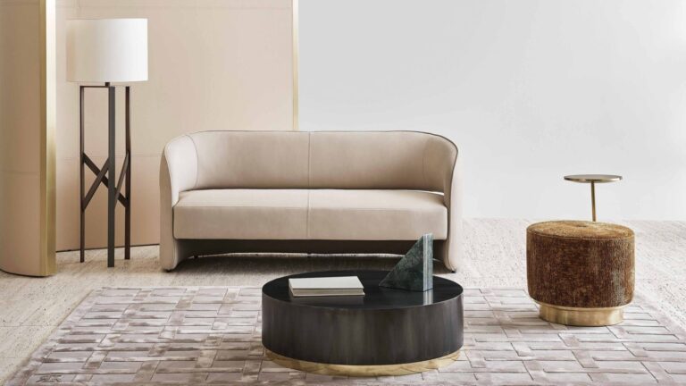 Ambra Sofa by Rugiano