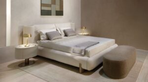 Anais Bed by Rugiano