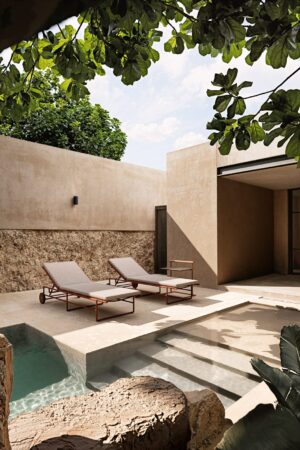 Pipe Chaise Longue by Atmosphera