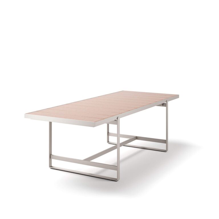 Capri Dining Table by Atmosphera