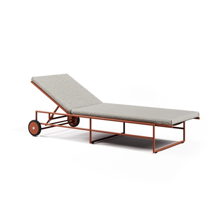 Pipe Chaise Longue by Atmosphera