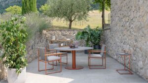 Pipe Right Dormeuse by Atmosphera