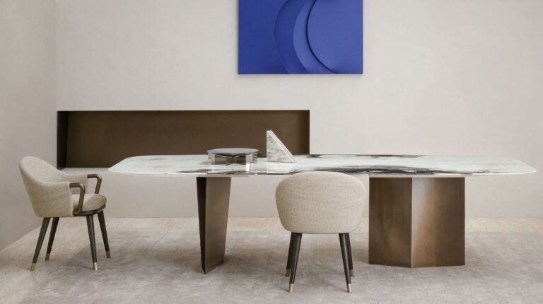 Blanco Dining Table by Rugiano