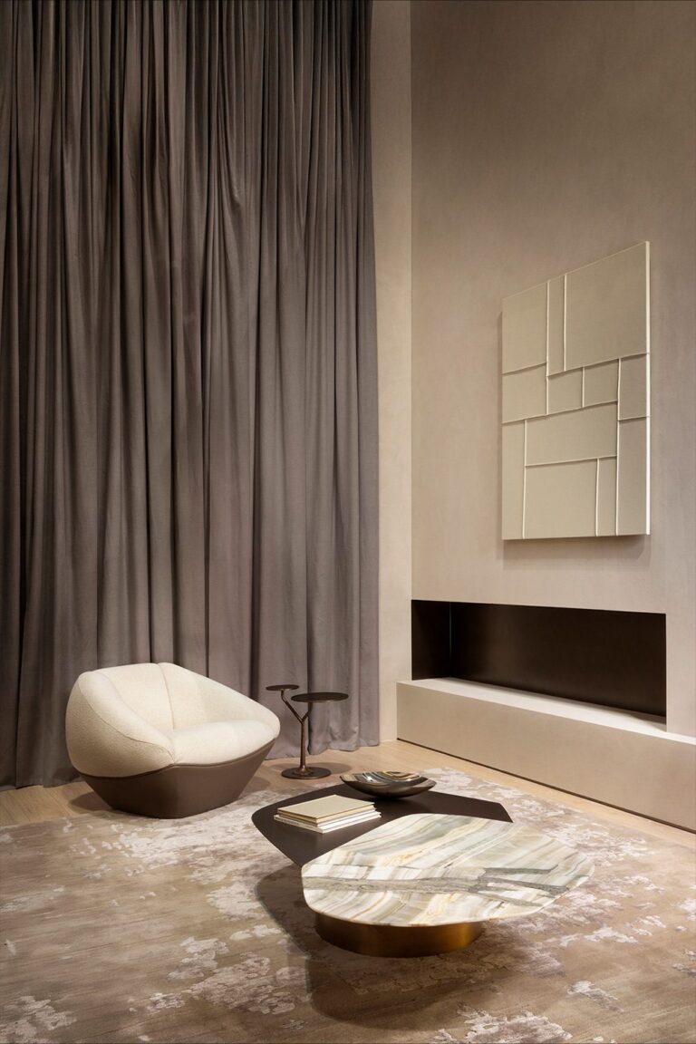 Atic Grey Rug by Rugiano