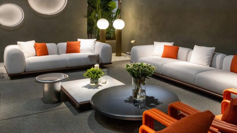 Amalfi Sofa by Rugiano