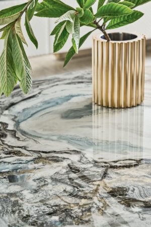 Decoro Coffee Table by Rugiano