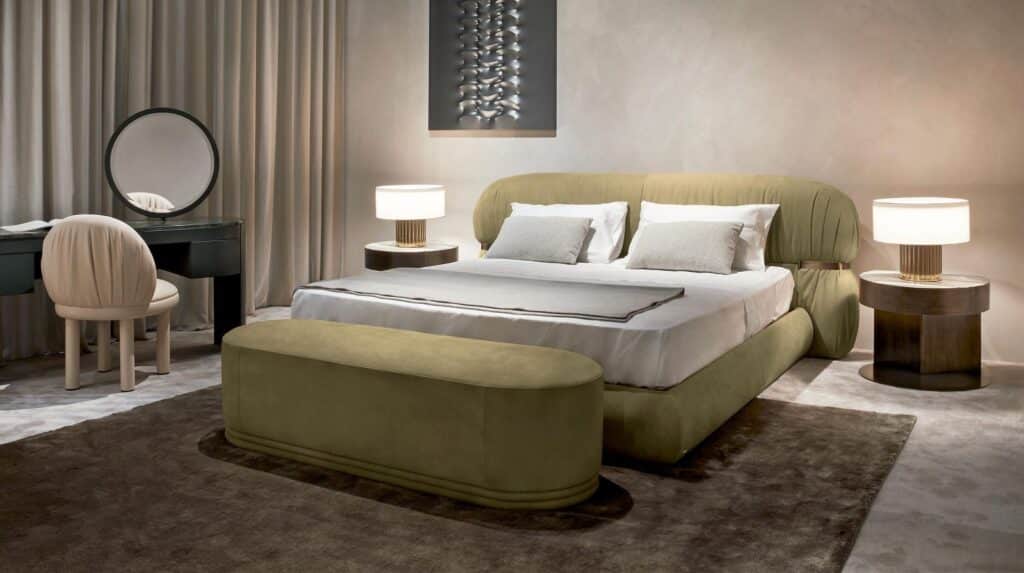 Fandango Bed by Rugiano