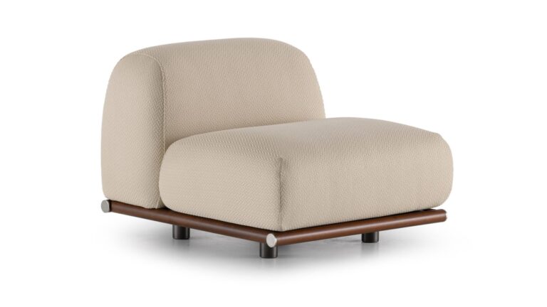 Amalfi Armchair by Rugiano