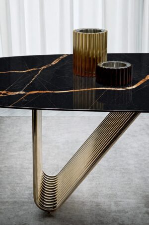 Alyson Dining Table by Rugiano