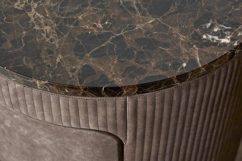 Vogue Nightstand by Rugiano