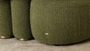 Abbraccio Armchair by Rugiano