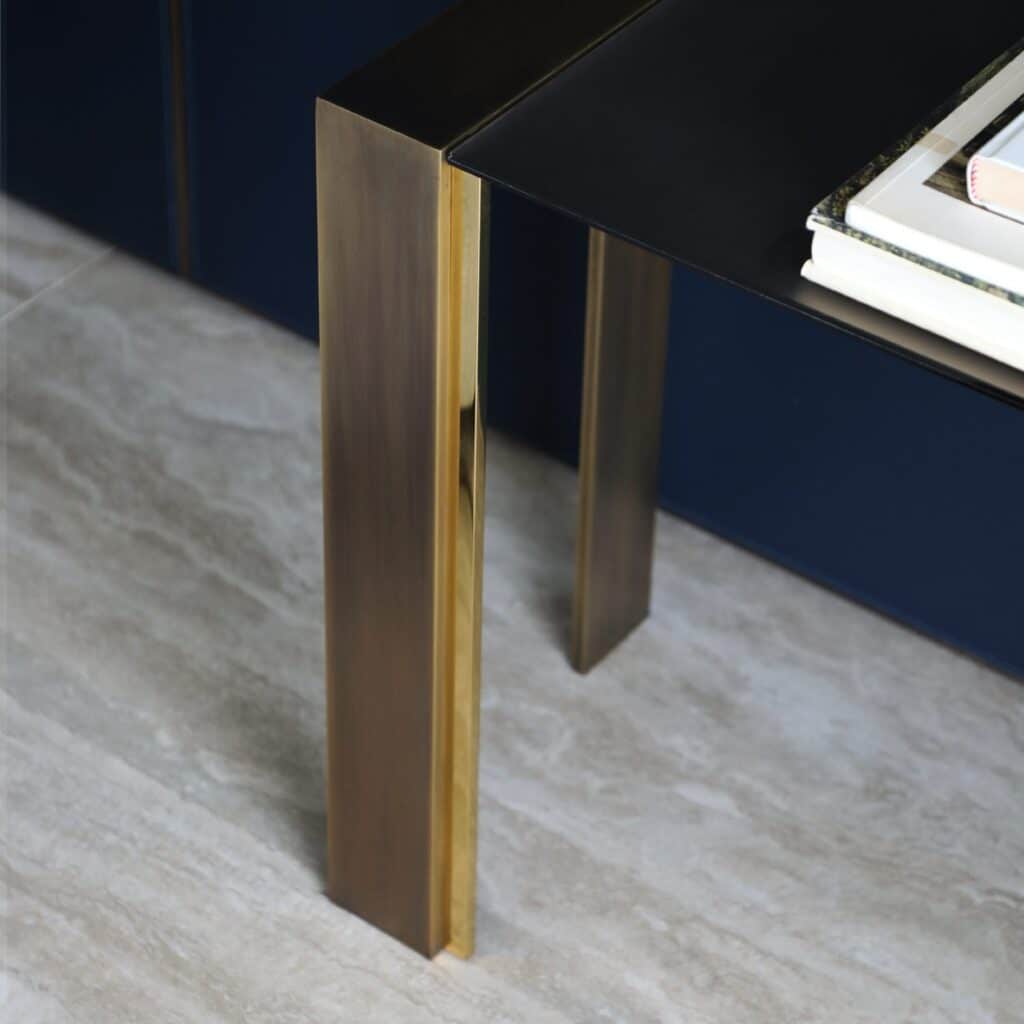 Pure Console by Rugiano